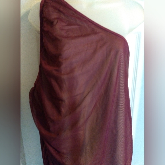Torrid Top Burgundy one shoulder Sz 5X - Picture 4 of 8